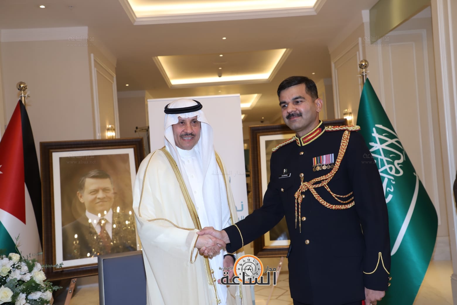 Madar Al-Saa Images 0.9286375952317467