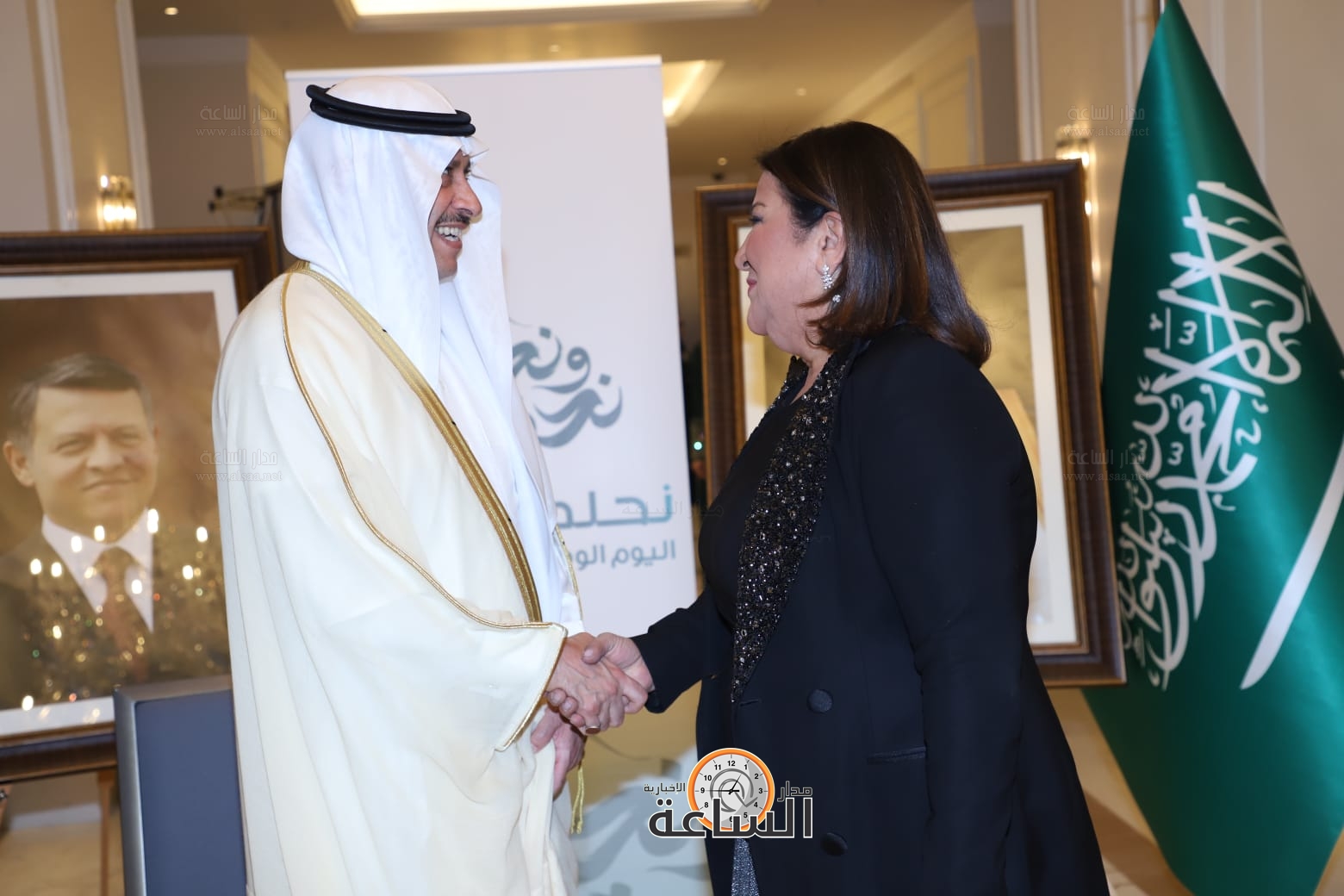 Madar Al-Saa Images 0.003909526521176598