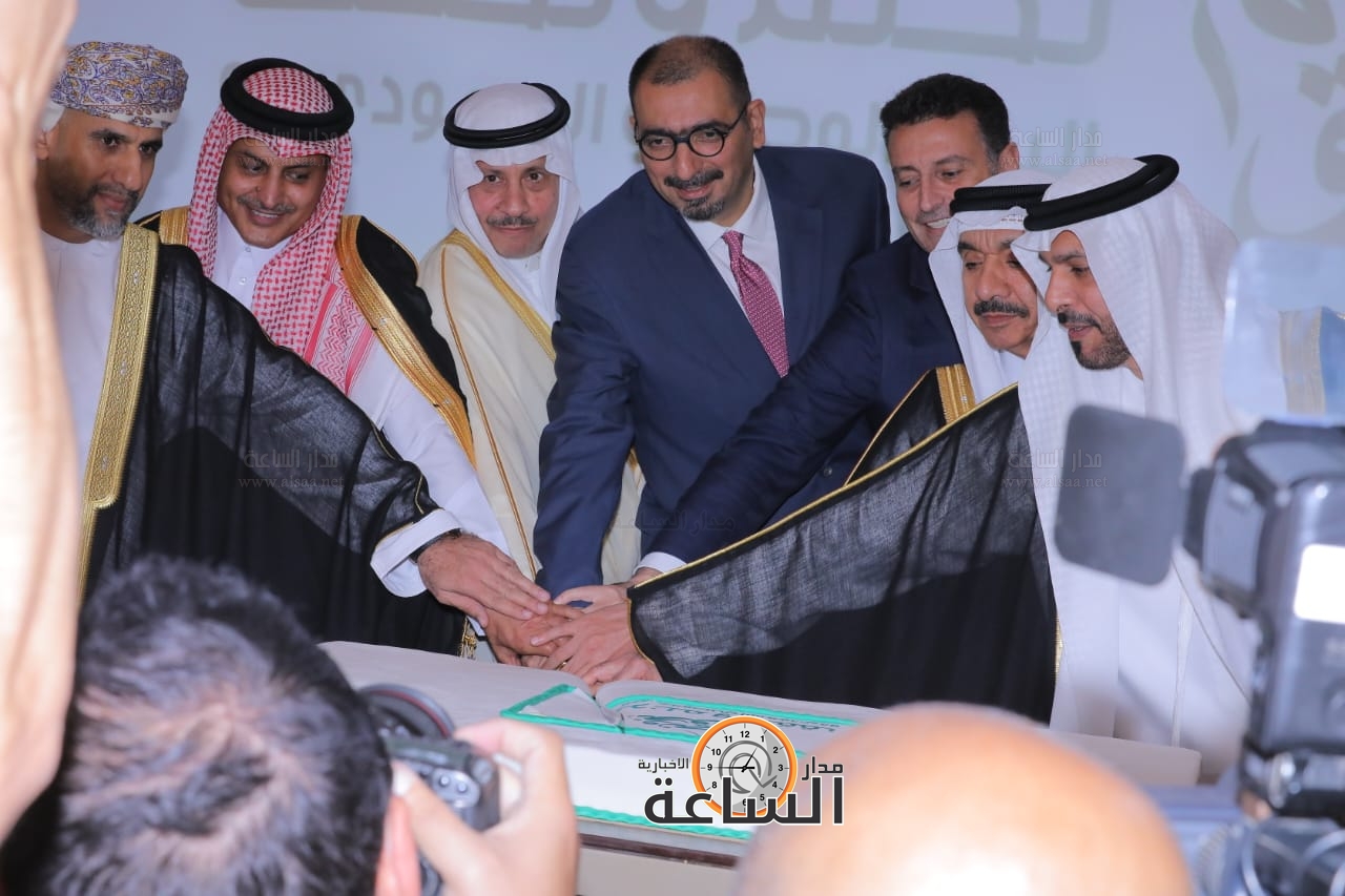 Madar Al-Saa Images 0.3833639589686517