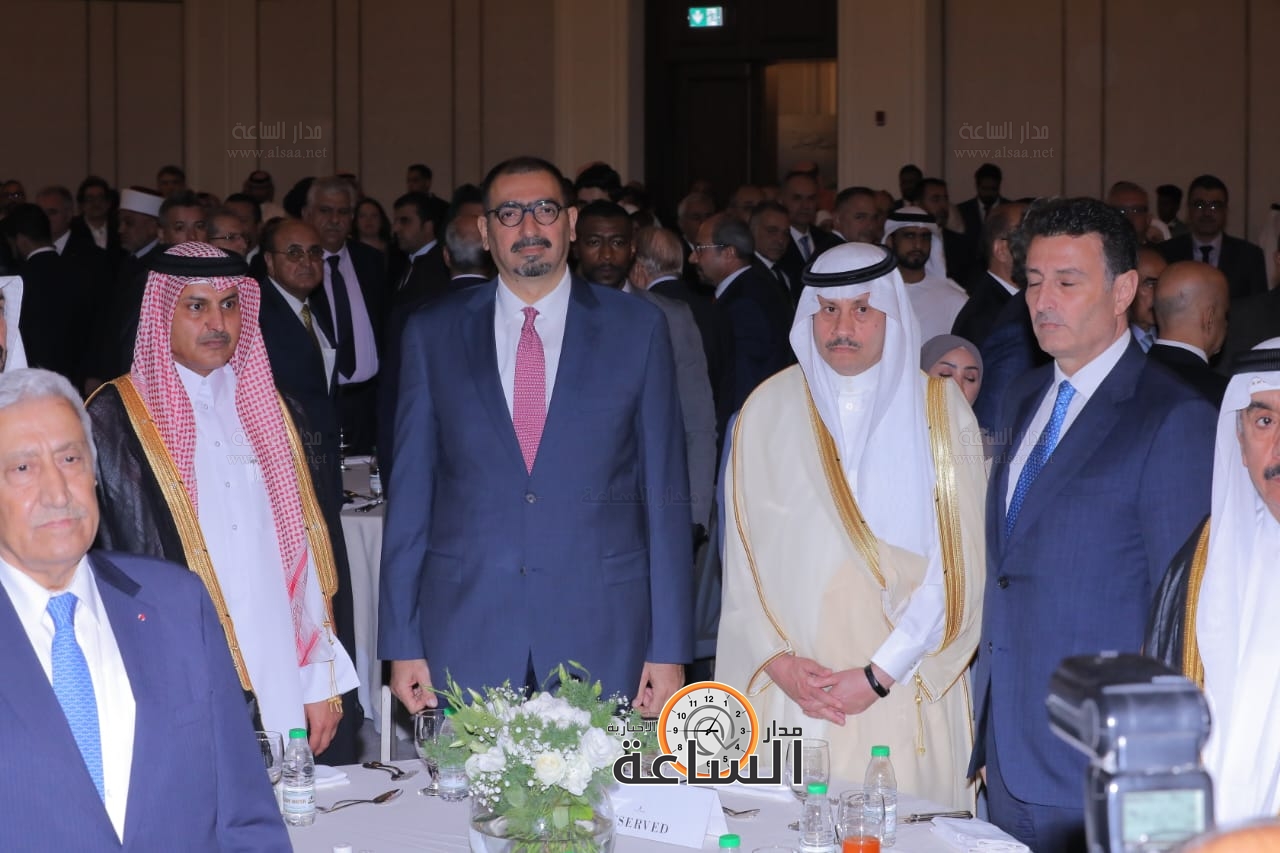 Madar Al-Saa Images 0.04152077325676773