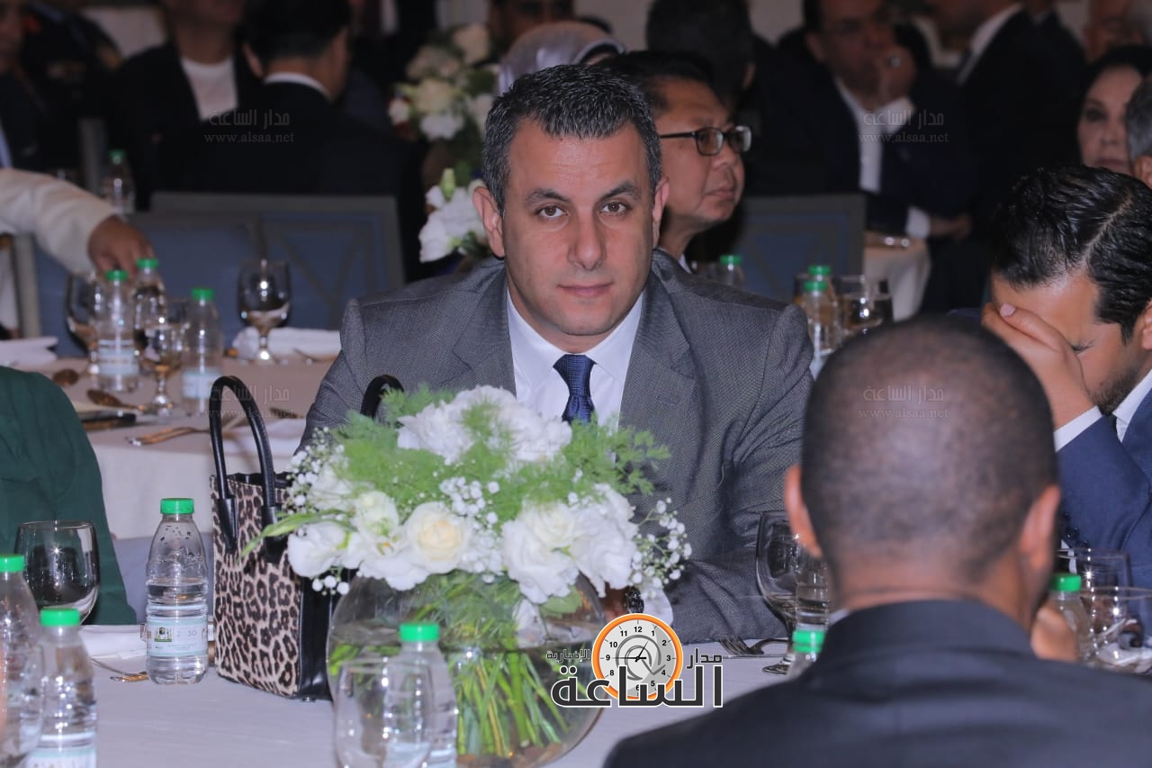 Madar Al-Saa Images 0.875615777838624