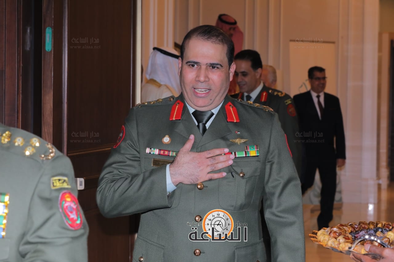 Madar Al-Saa Images 0.41748567145939397