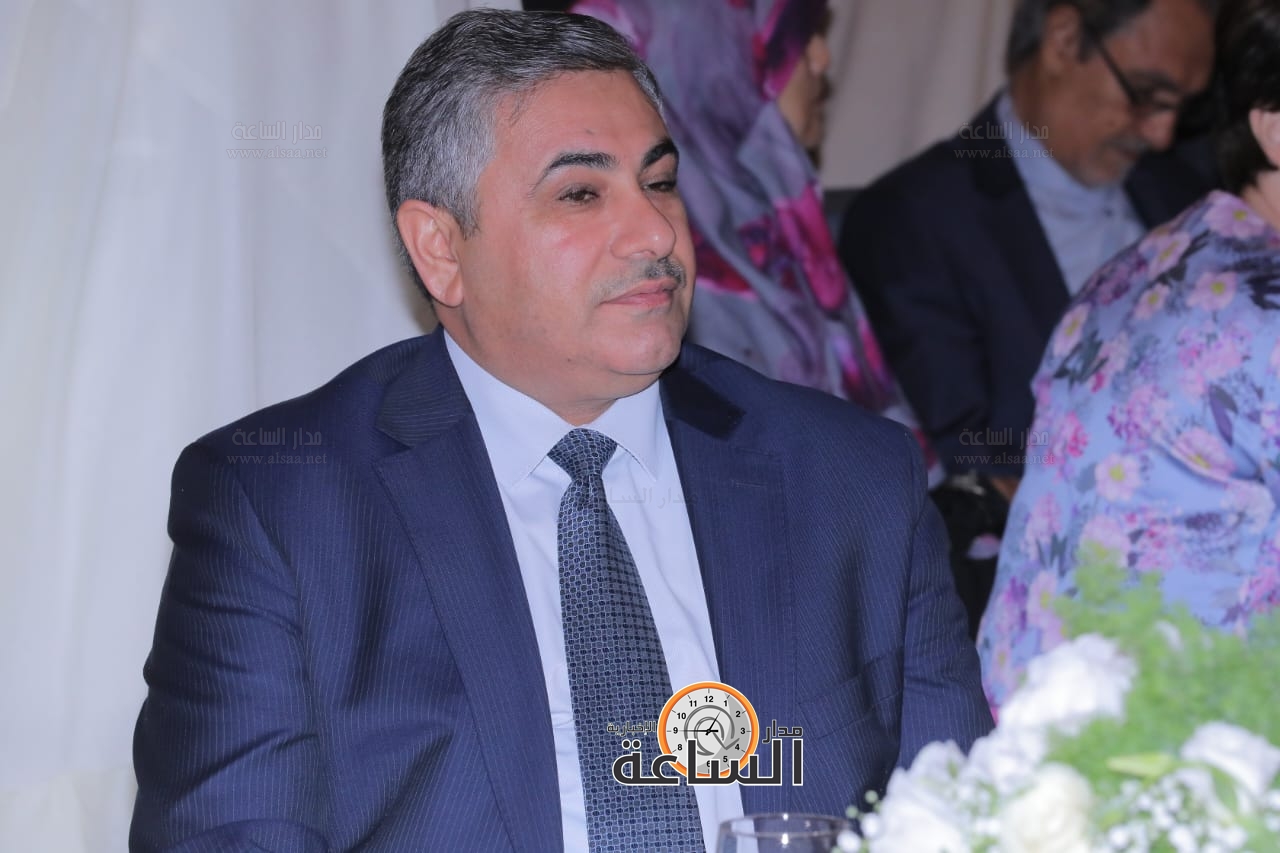 Madar Al-Saa Images 0.8008916395772279