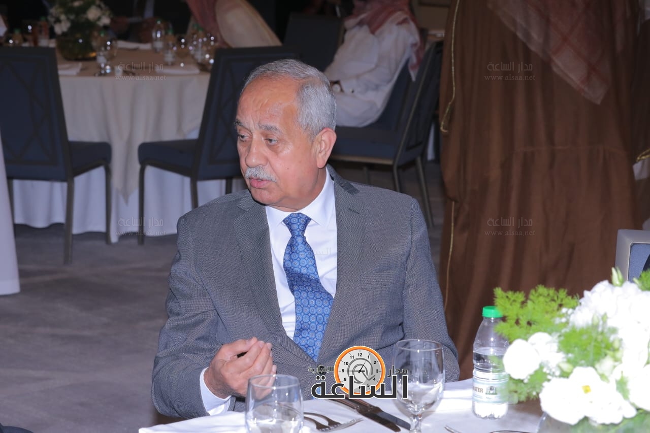 Madar Al-Saa Images 0.7844195194134989