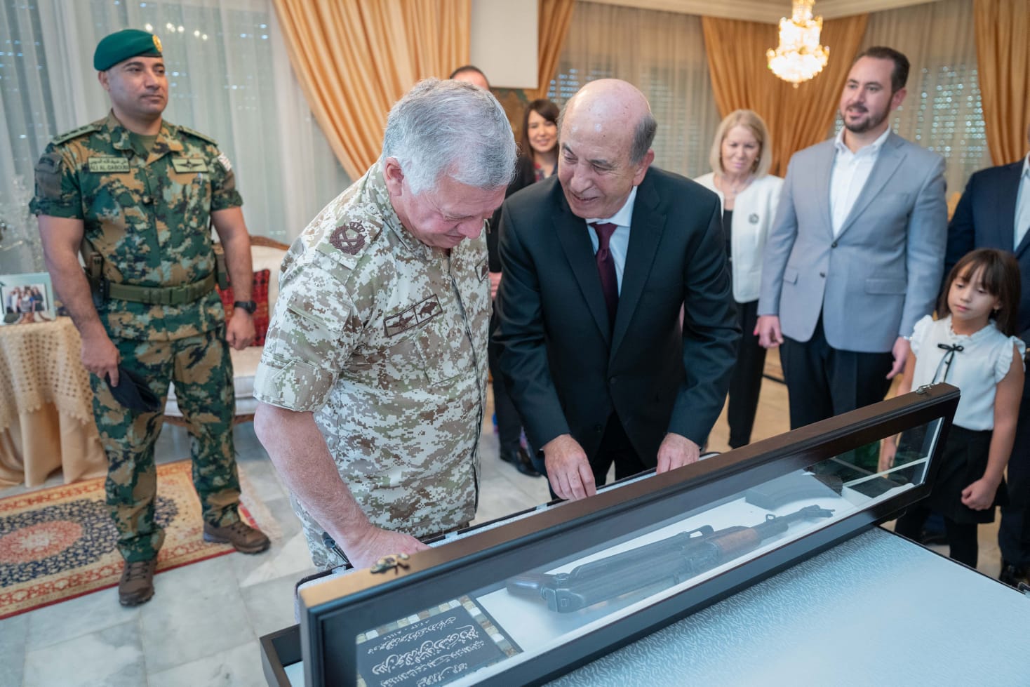 Madar Al-Saa Images 0.8287779366190278