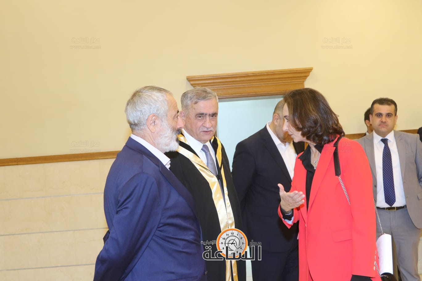 Madar Al-Saa Images 0.9104457186389101