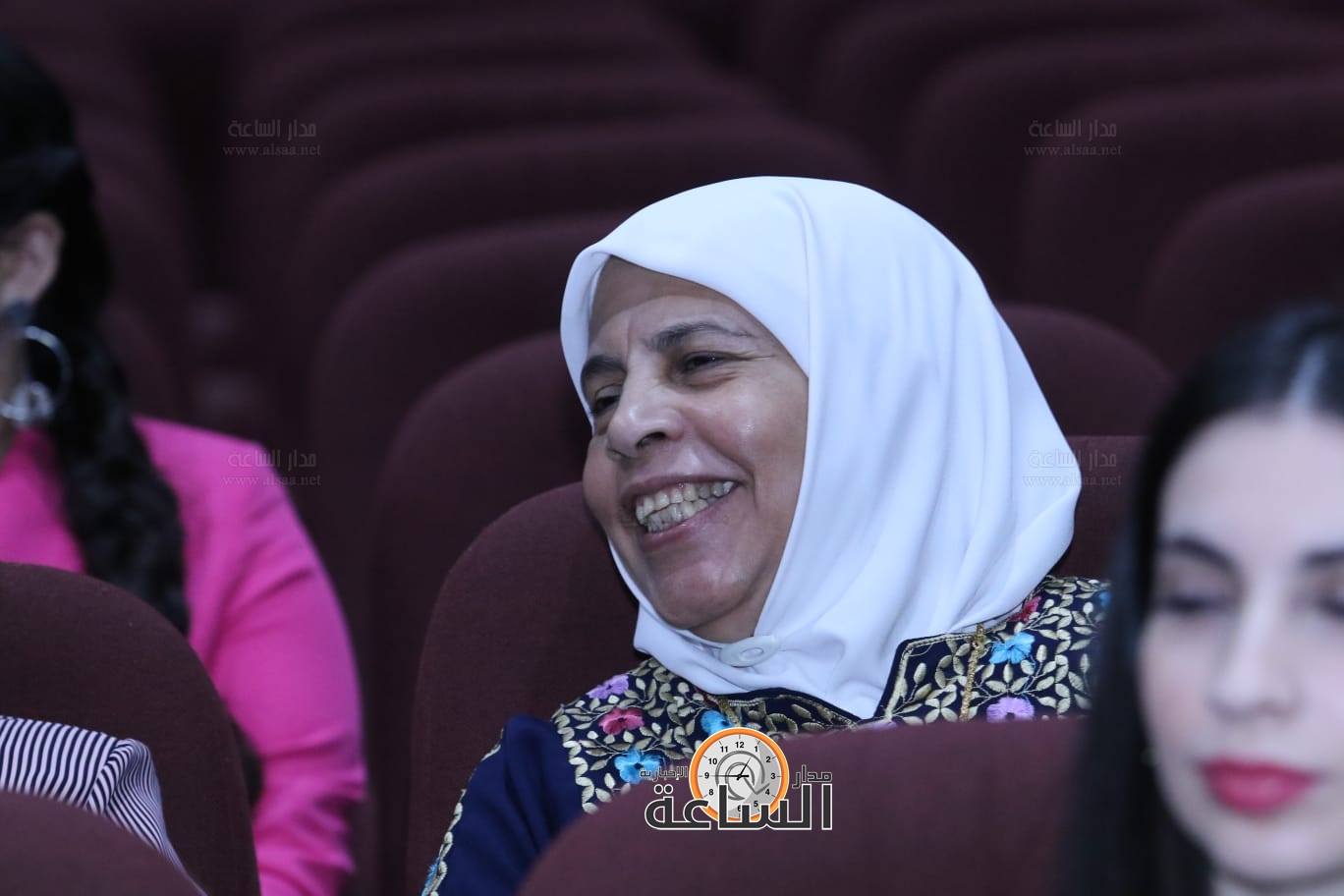 Madar Al-Saa Images 0.5861354873431388