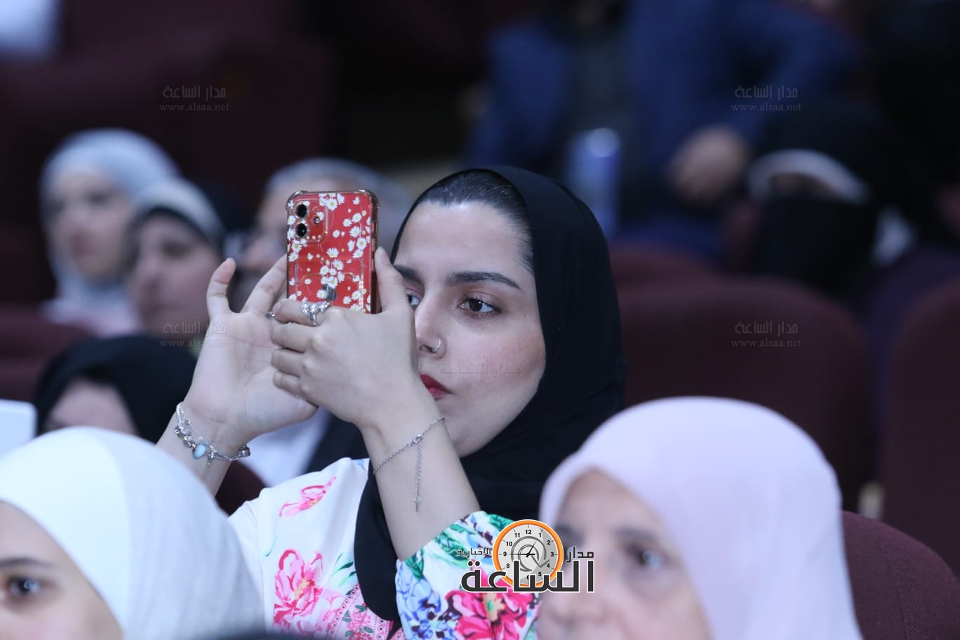 Madar Al-Saa Images 0.8061840681794028