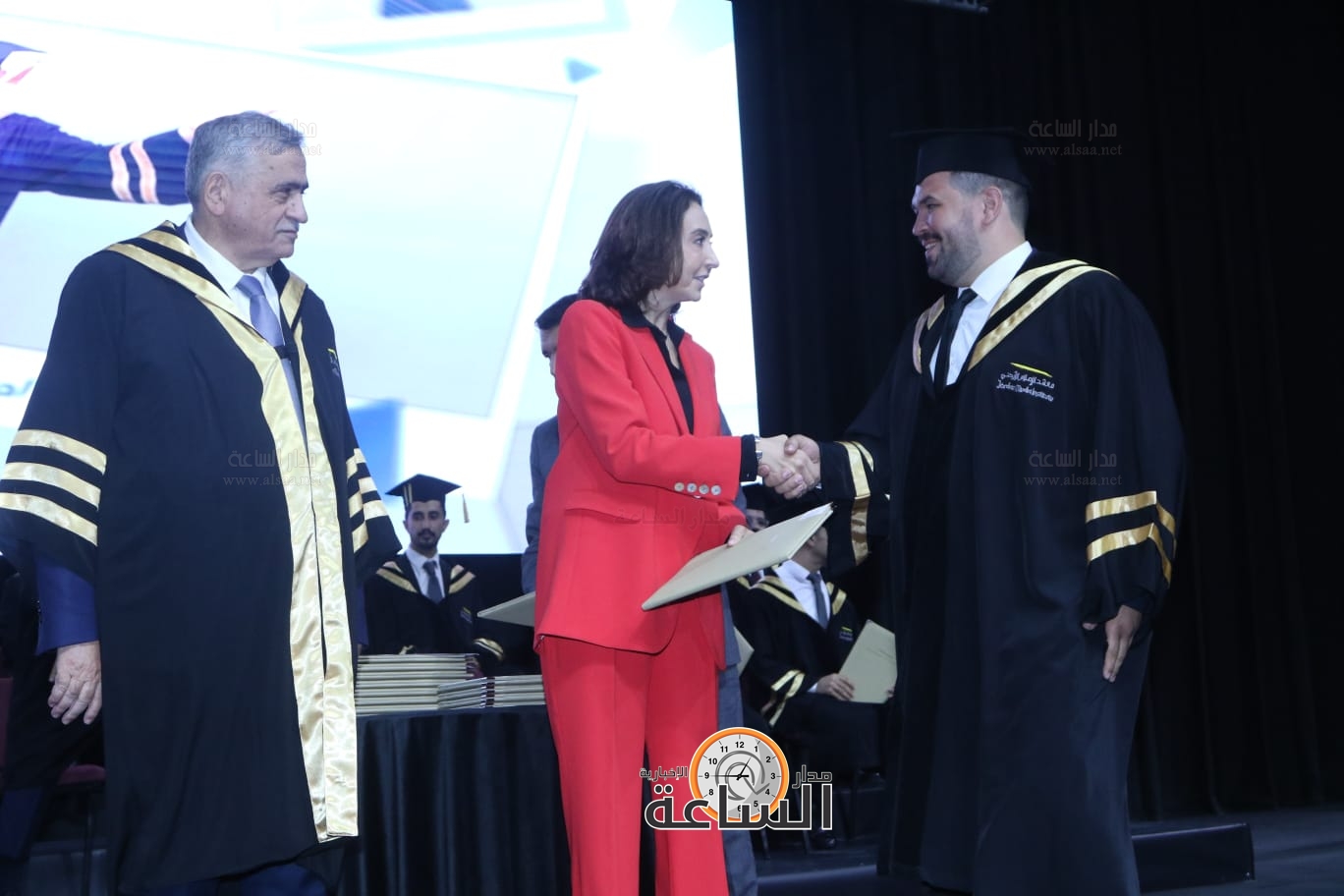 Madar Al-Saa Images 0.5927930651600735