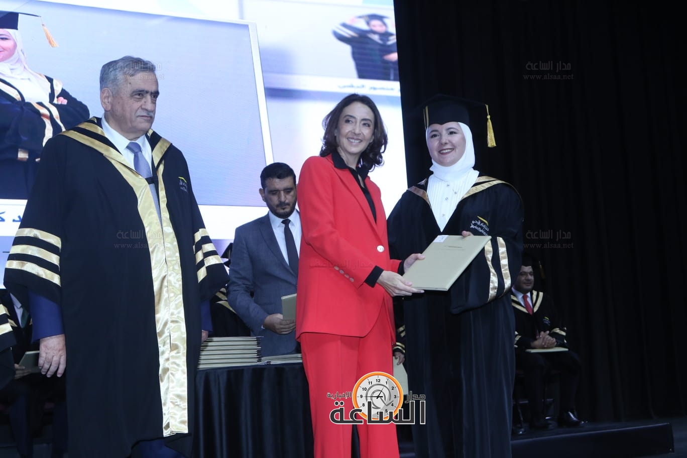 Madar Al-Saa Images 0.9998754552346794