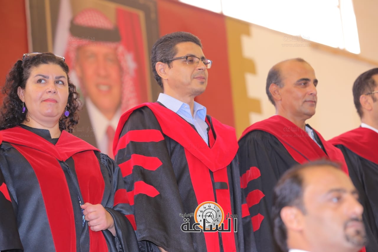 Madar Al-Saa Images 0.3293262362527596