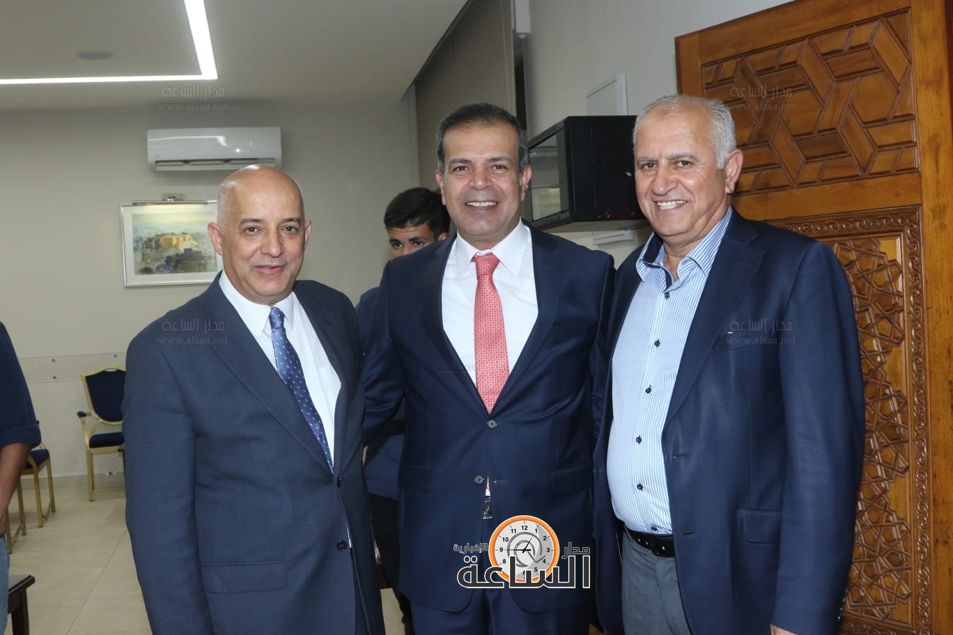 Madar Al-Saa Images 0.7838054681568989