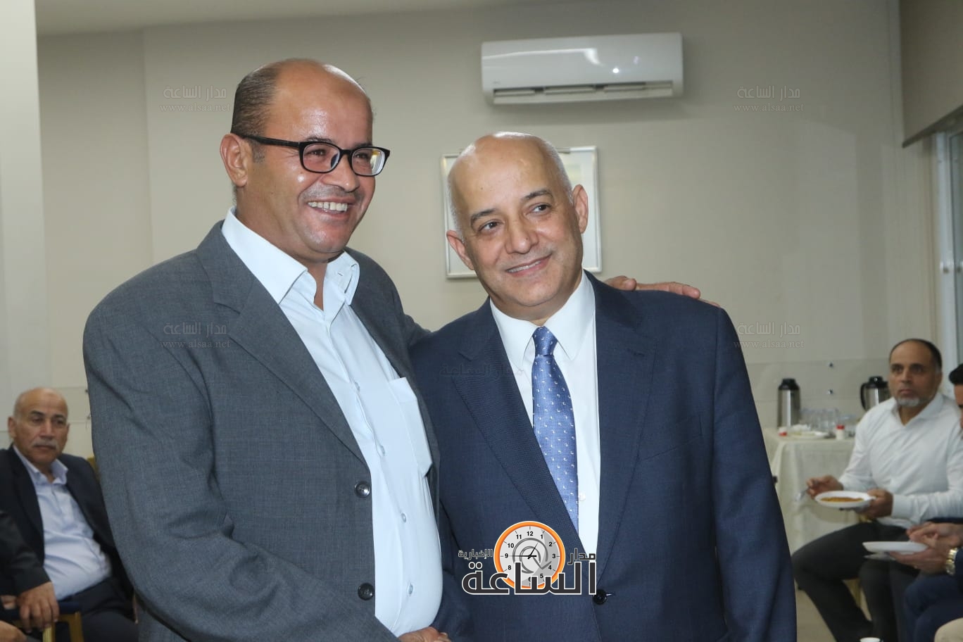 Madar Al-Saa Images 0.9435620891801229