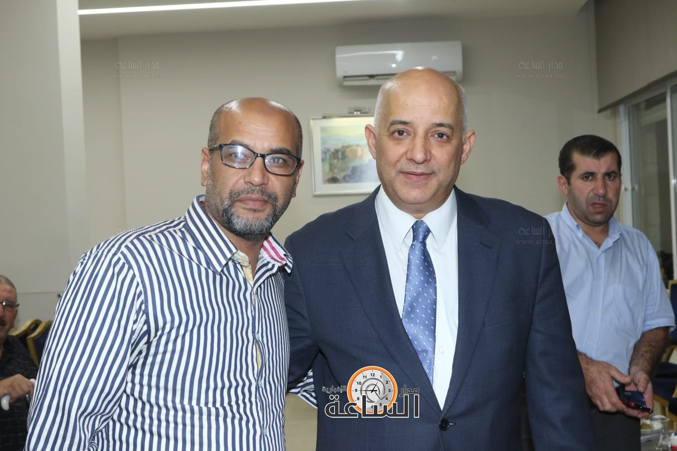 Madar Al-Saa Images 0.5659081291143235