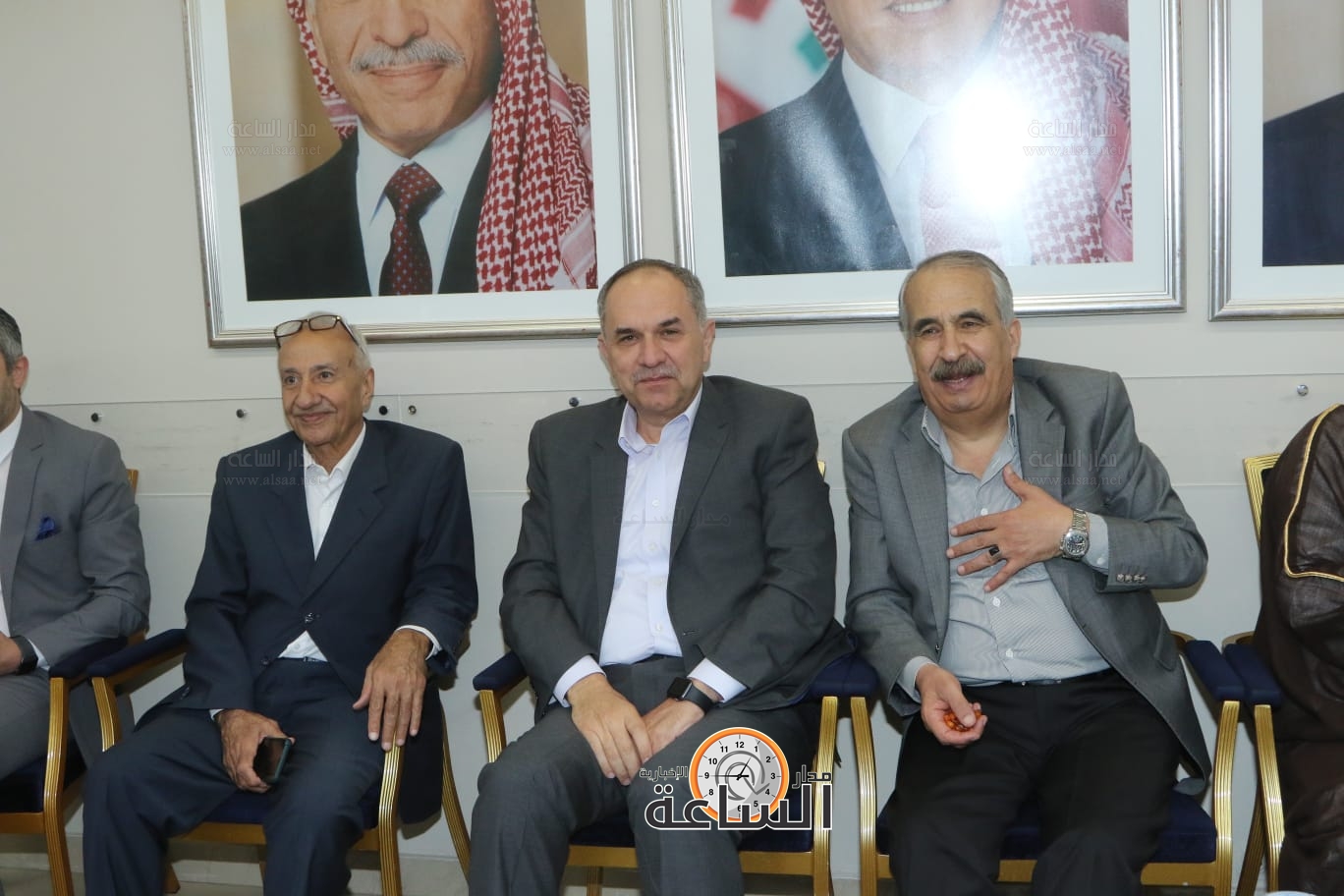 Madar Al-Saa Images 0.5715938505964209