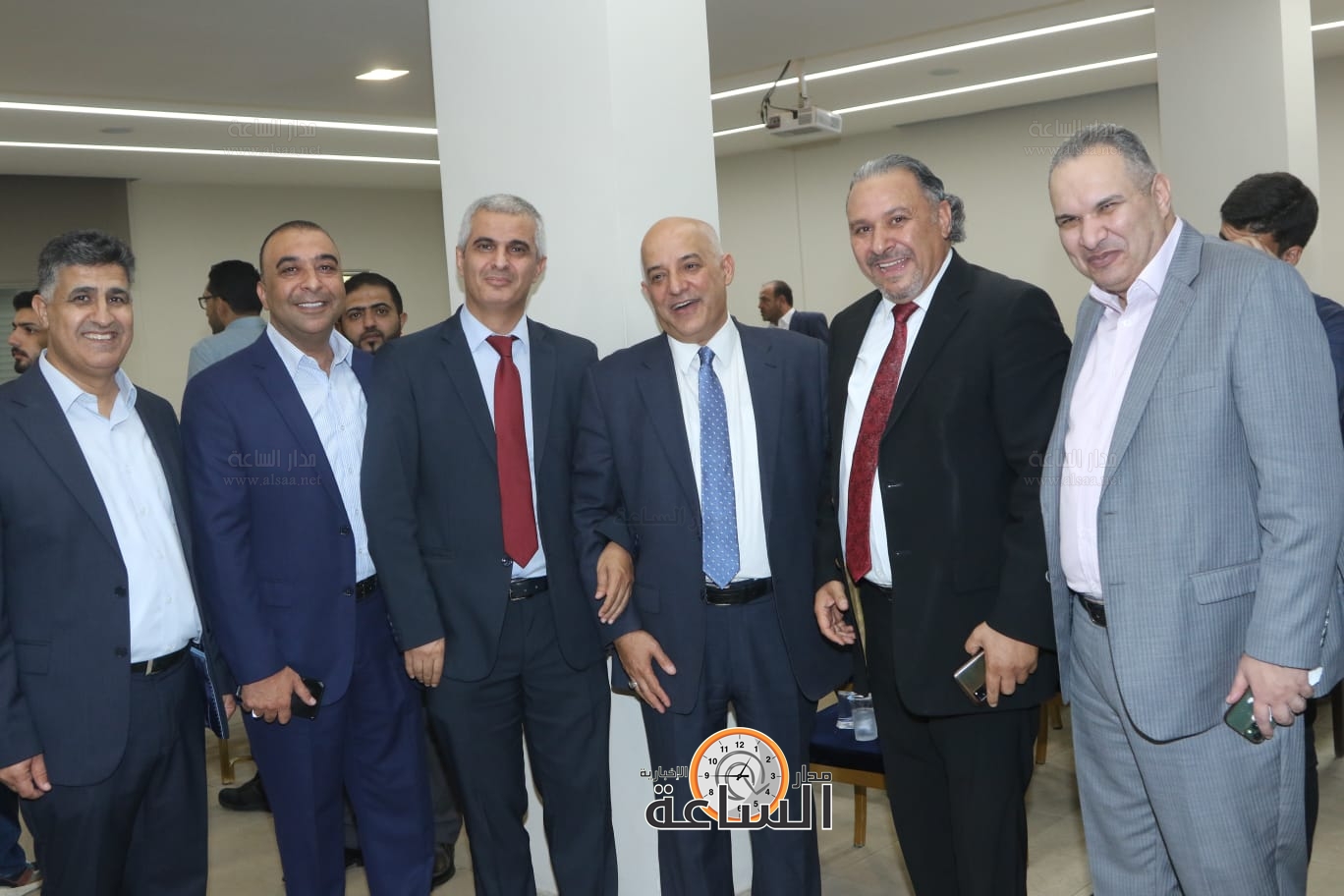 Madar Al-Saa Images 0.37013692044953395