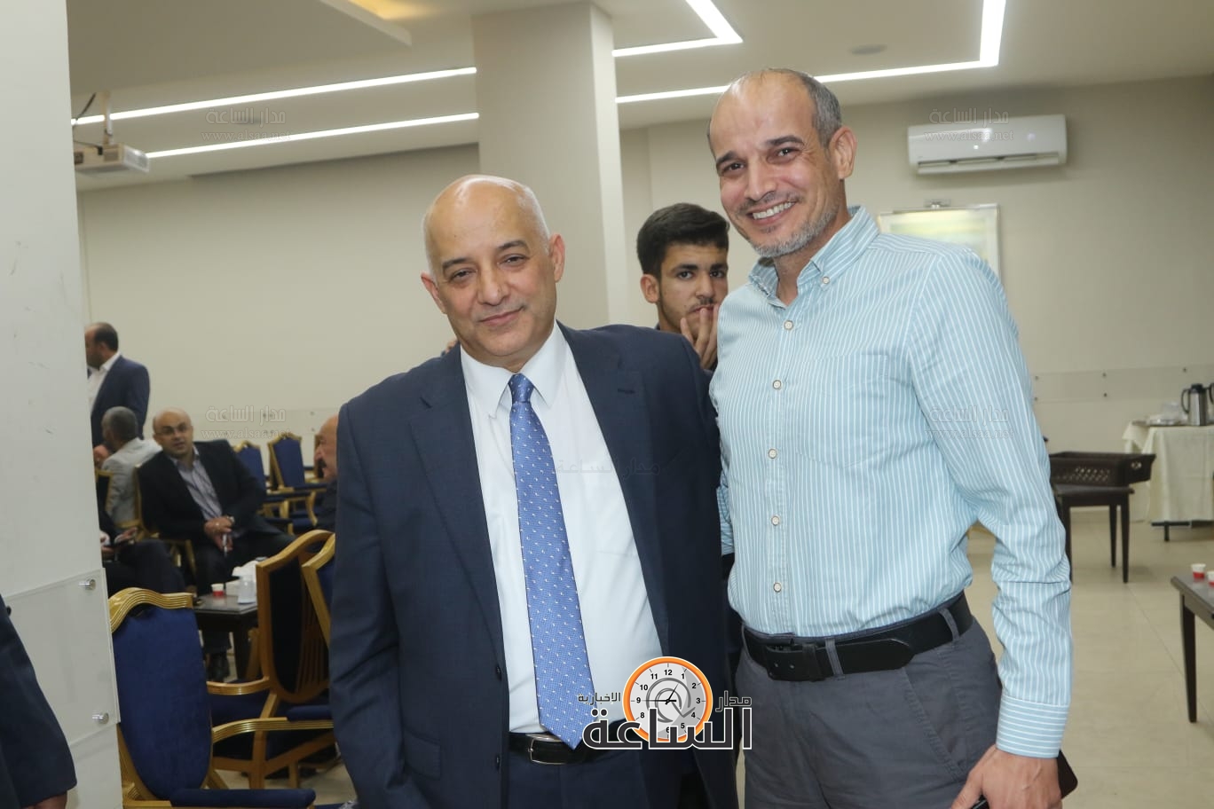 Madar Al-Saa Images 0.3047146957787019