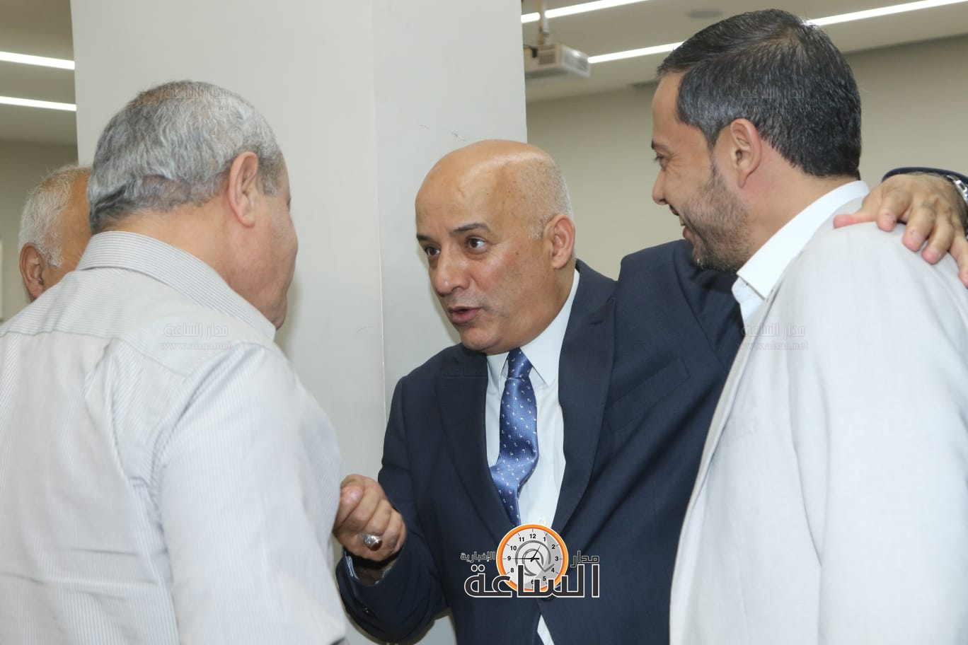 Madar Al-Saa Images 0.03372327610595116