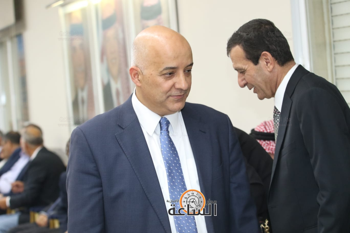 Madar Al-Saa Images 0.18829365296494172