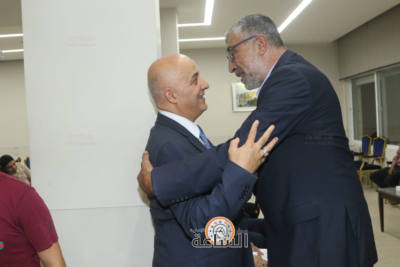 Madar Al-Saa Images 0.04080030960832537