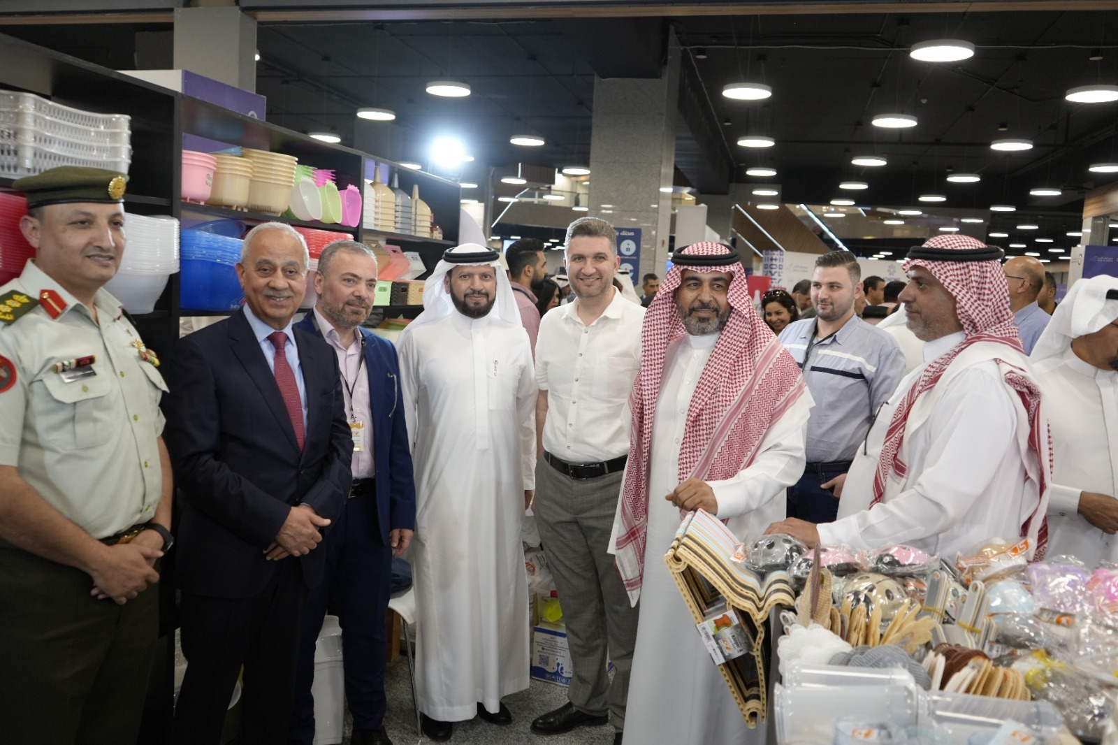 Madar Al-Saa Images 0.5321142313481548