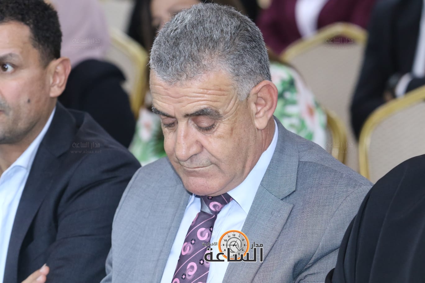 Madar Al-Saa Images 0.9146335532215131