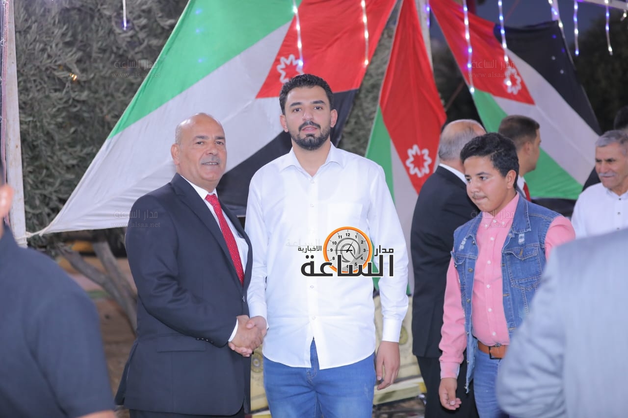 Madar Al-Saa Images 0.22031146555088255