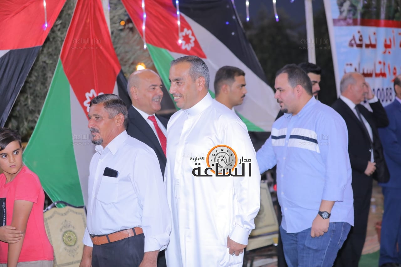 Madar Al-Saa Images 0.10177728786769258