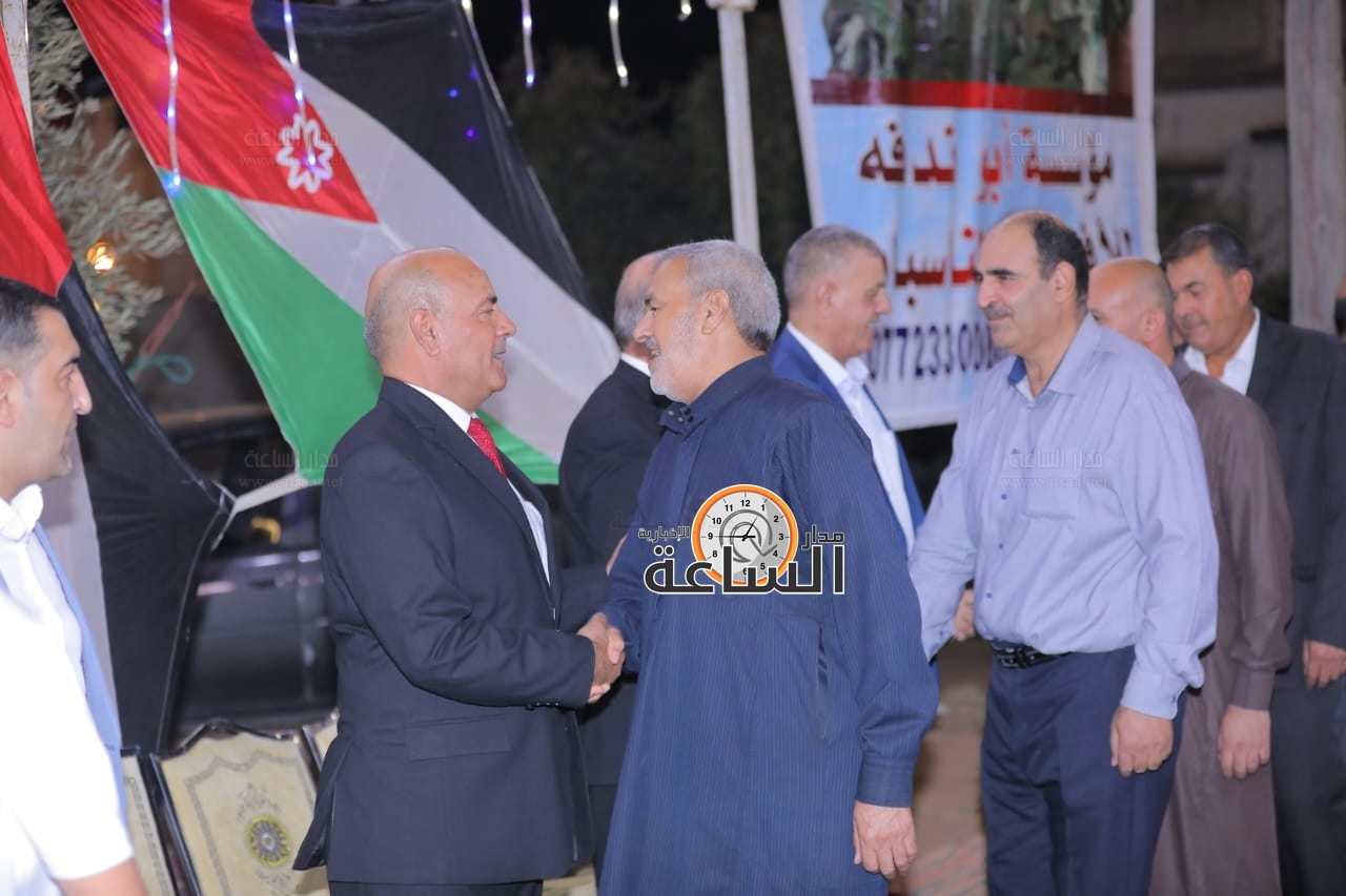 Madar Al-Saa Images 0.18865255718316543