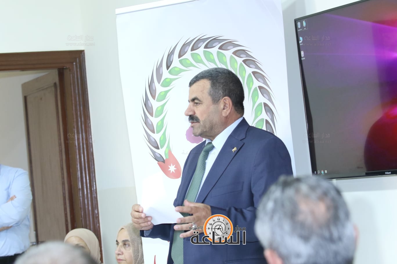 Madar Al-Saa Images 0.9255852378590115