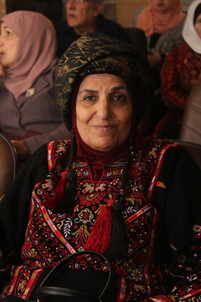 Madar Al-Saa Images 0.4225980637631682