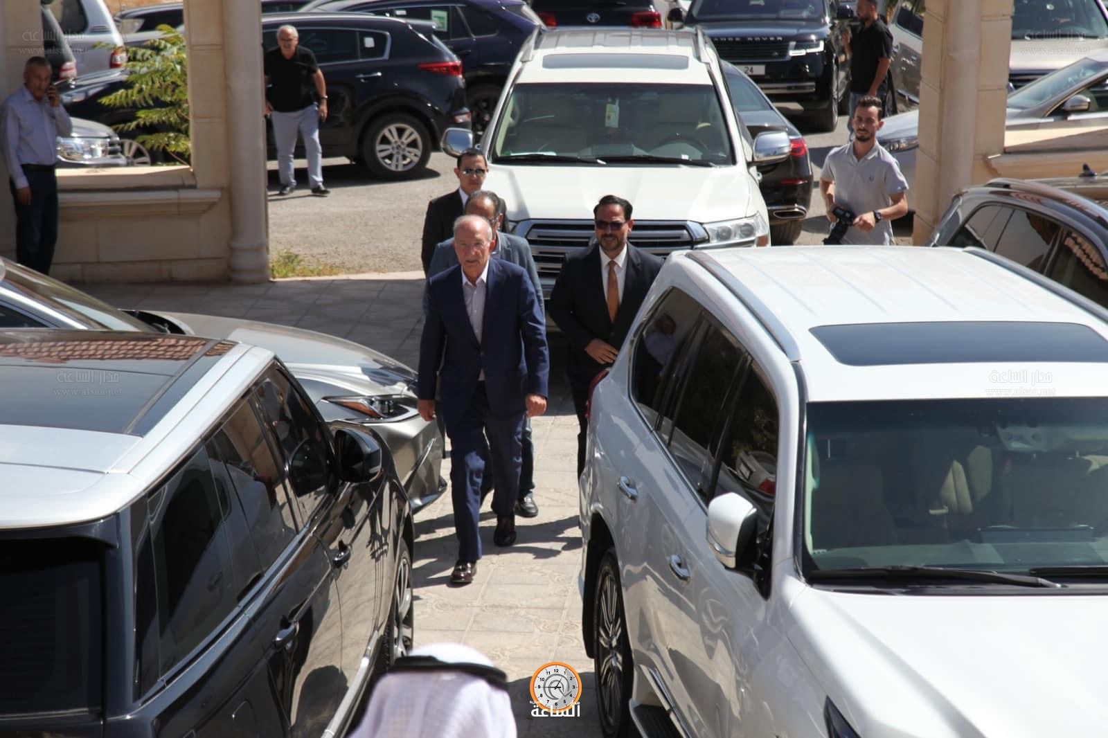 Madar Al-Saa Images 0.31989357931249296