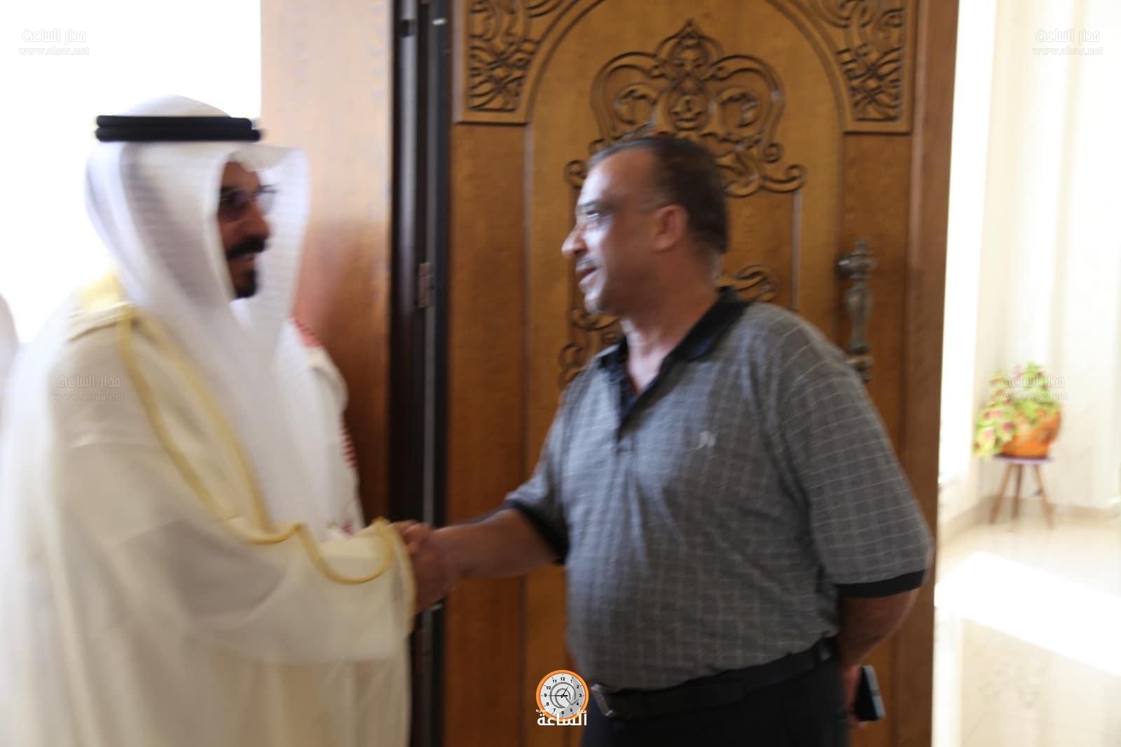 Madar Al-Saa Images 0.18663433155062847