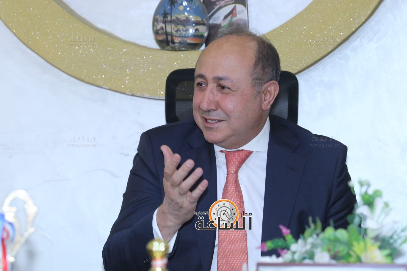 Madar Al-Saa Images 0.380004215114099