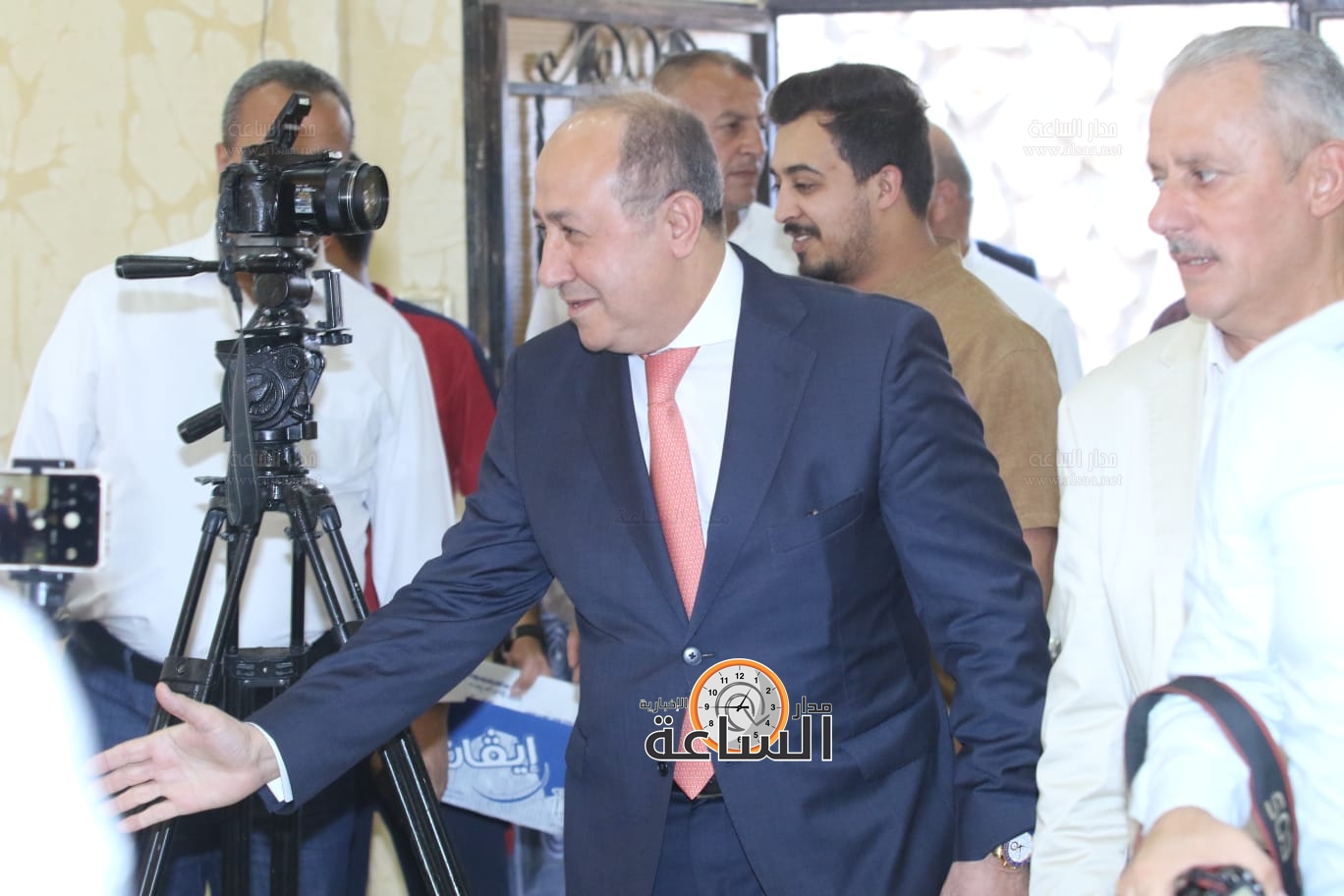 Madar Al-Saa Images 0.6468293378425192