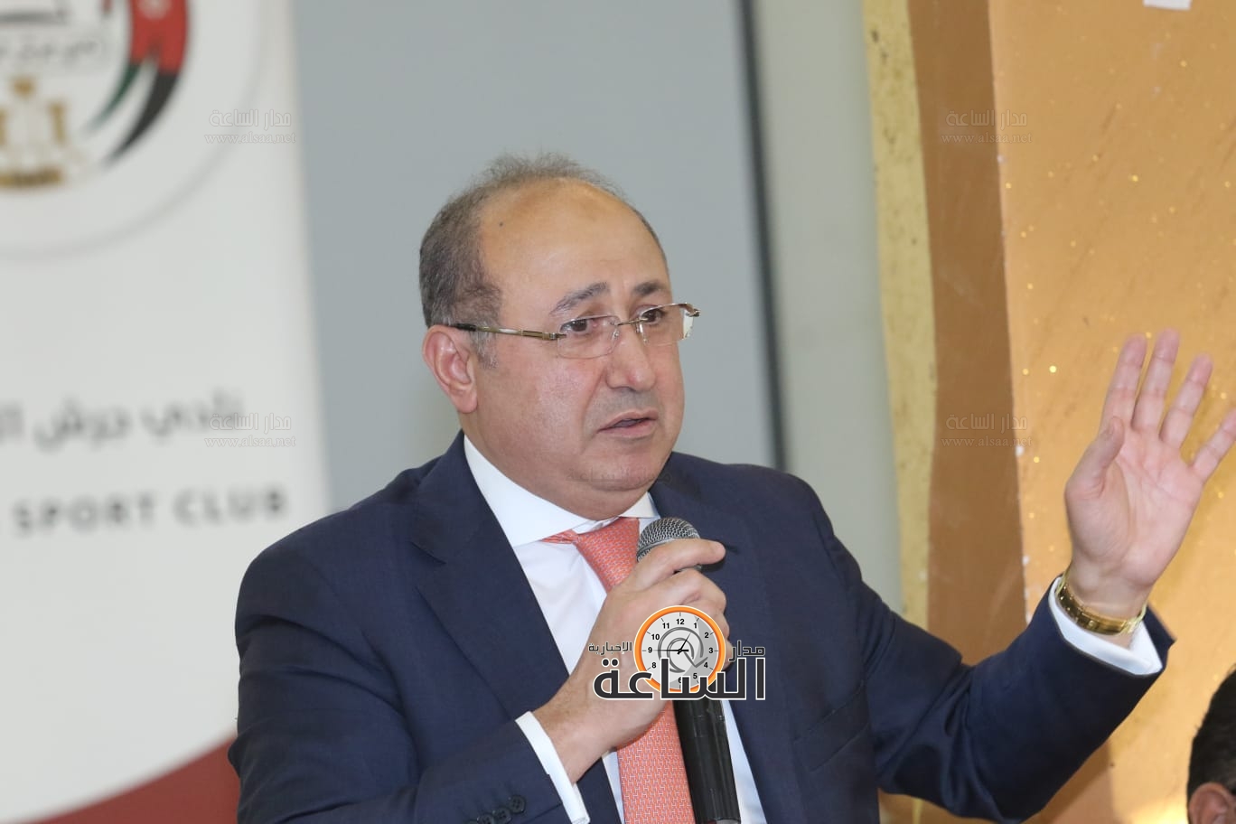 Madar Al-Saa Images 0.8532712200023067