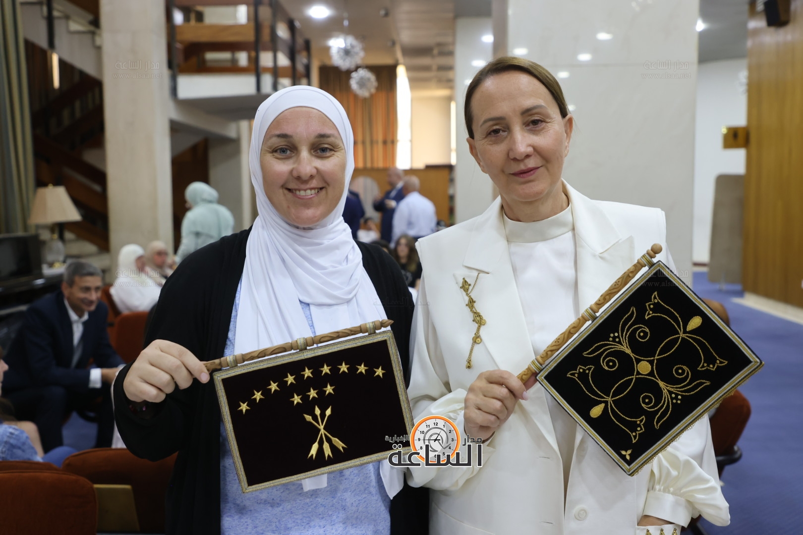 Madar Al-Saa Images 0.35572698498934696