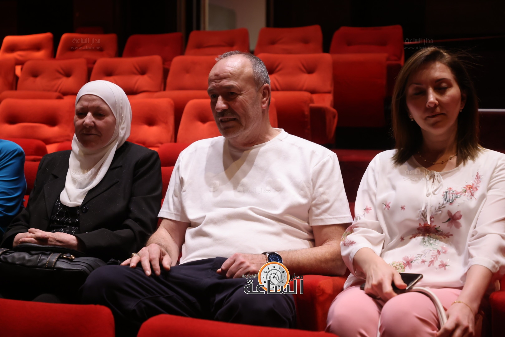 Madar Al-Saa Images 0.9640928291169388