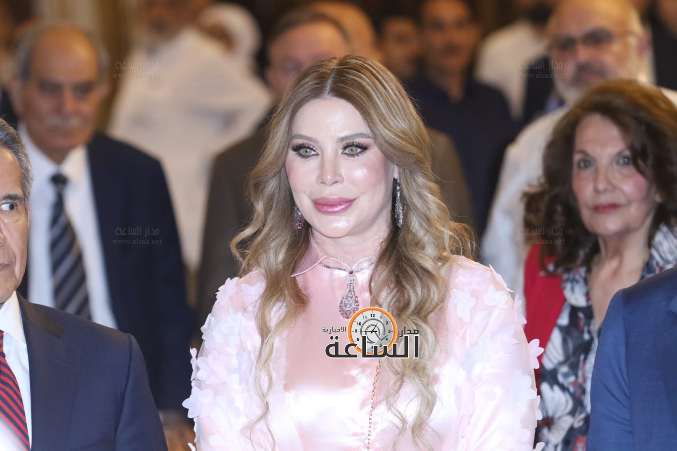 Madar Al-Saa Images 0.7521334783662383