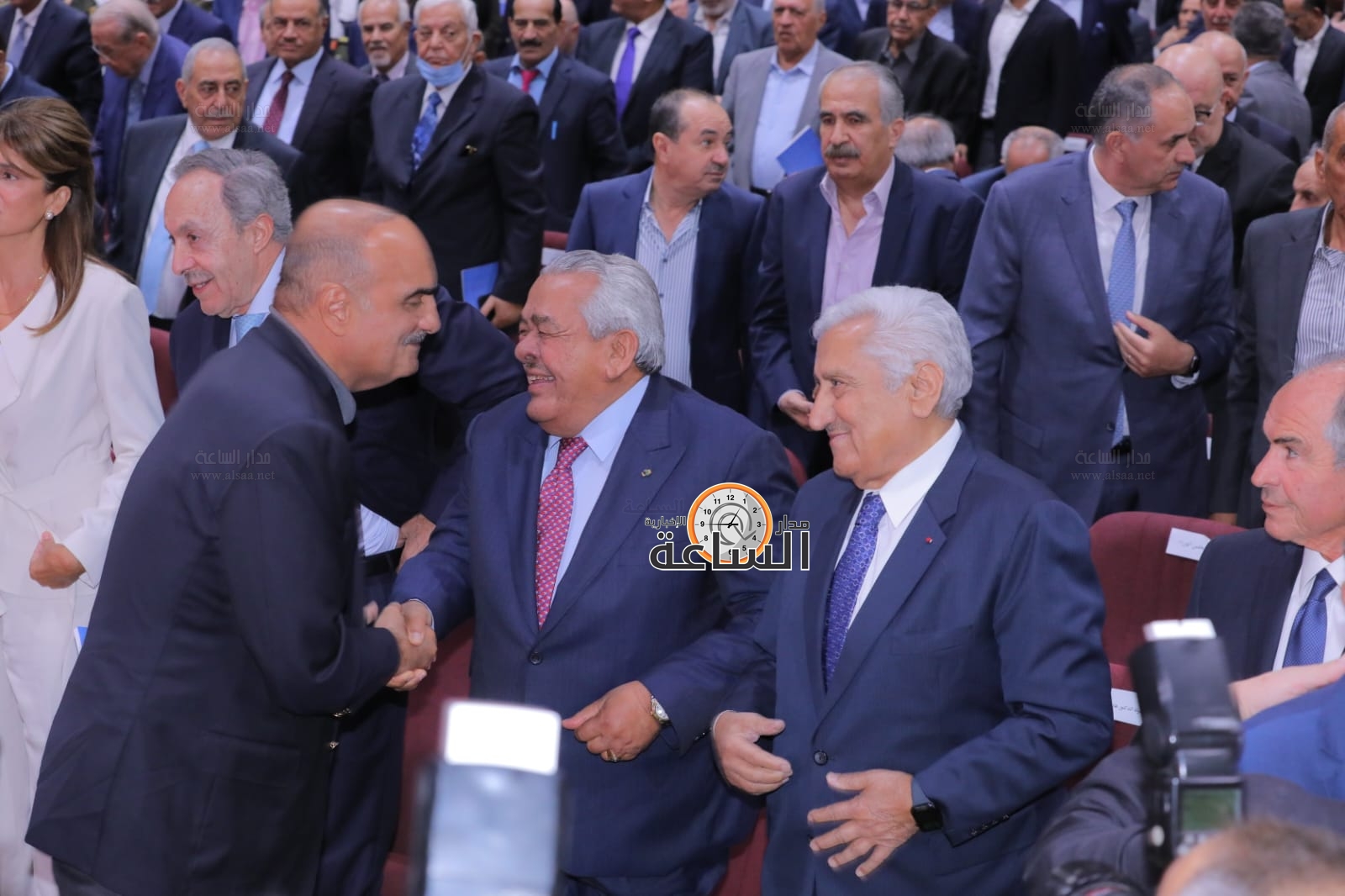 Madar Al-Saa Images 0.9269733217563818