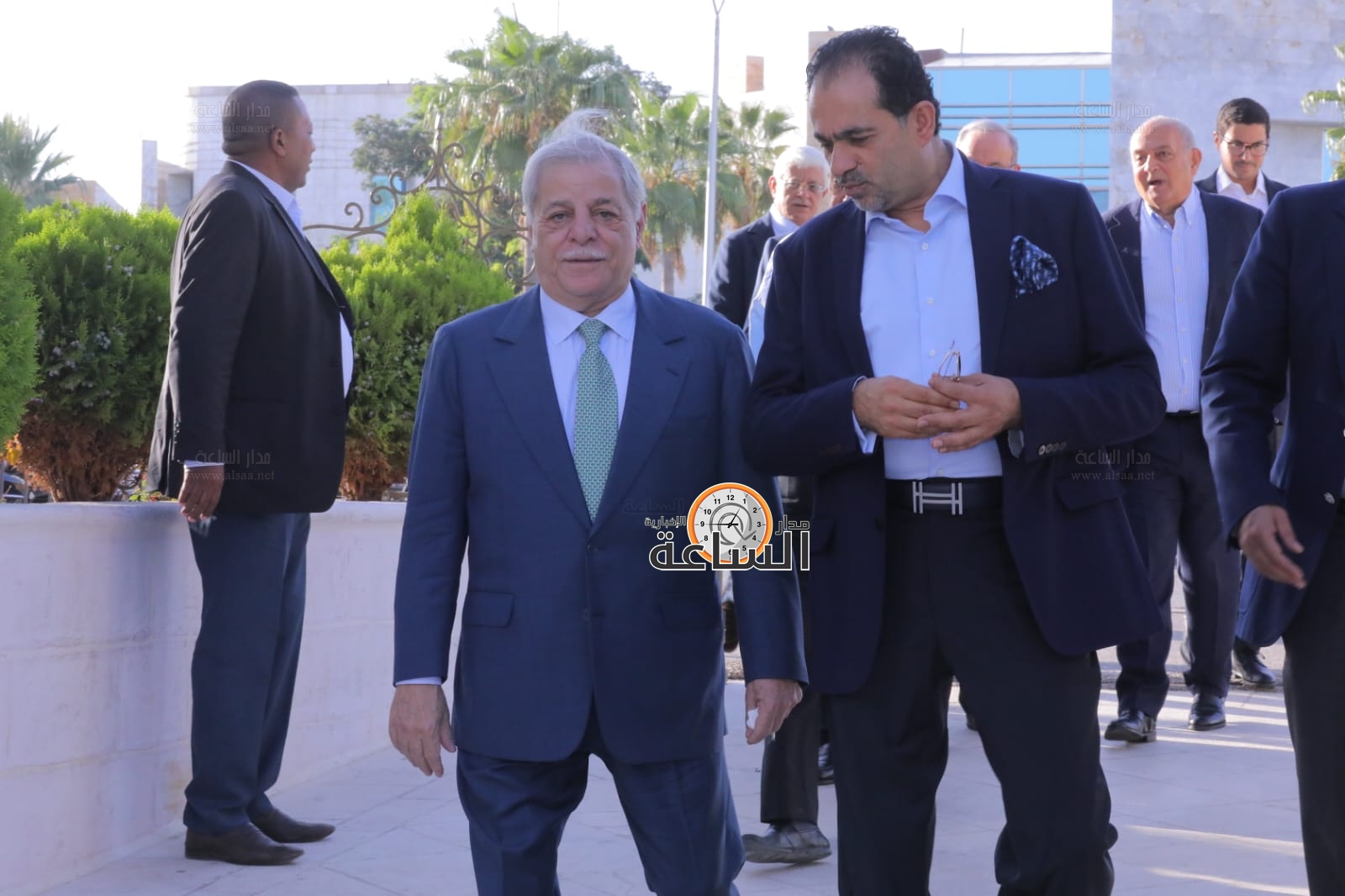 Madar Al-Saa Images 0.08371225992430575