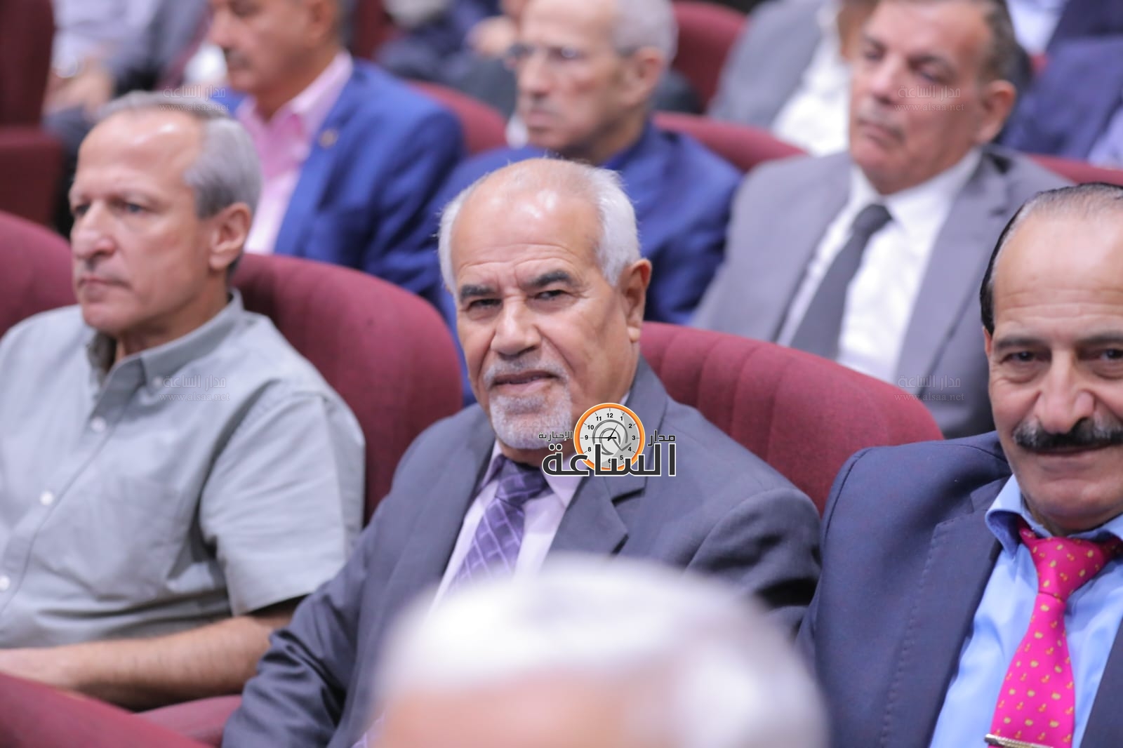 Madar Al-Saa Images 0.2740323191243873