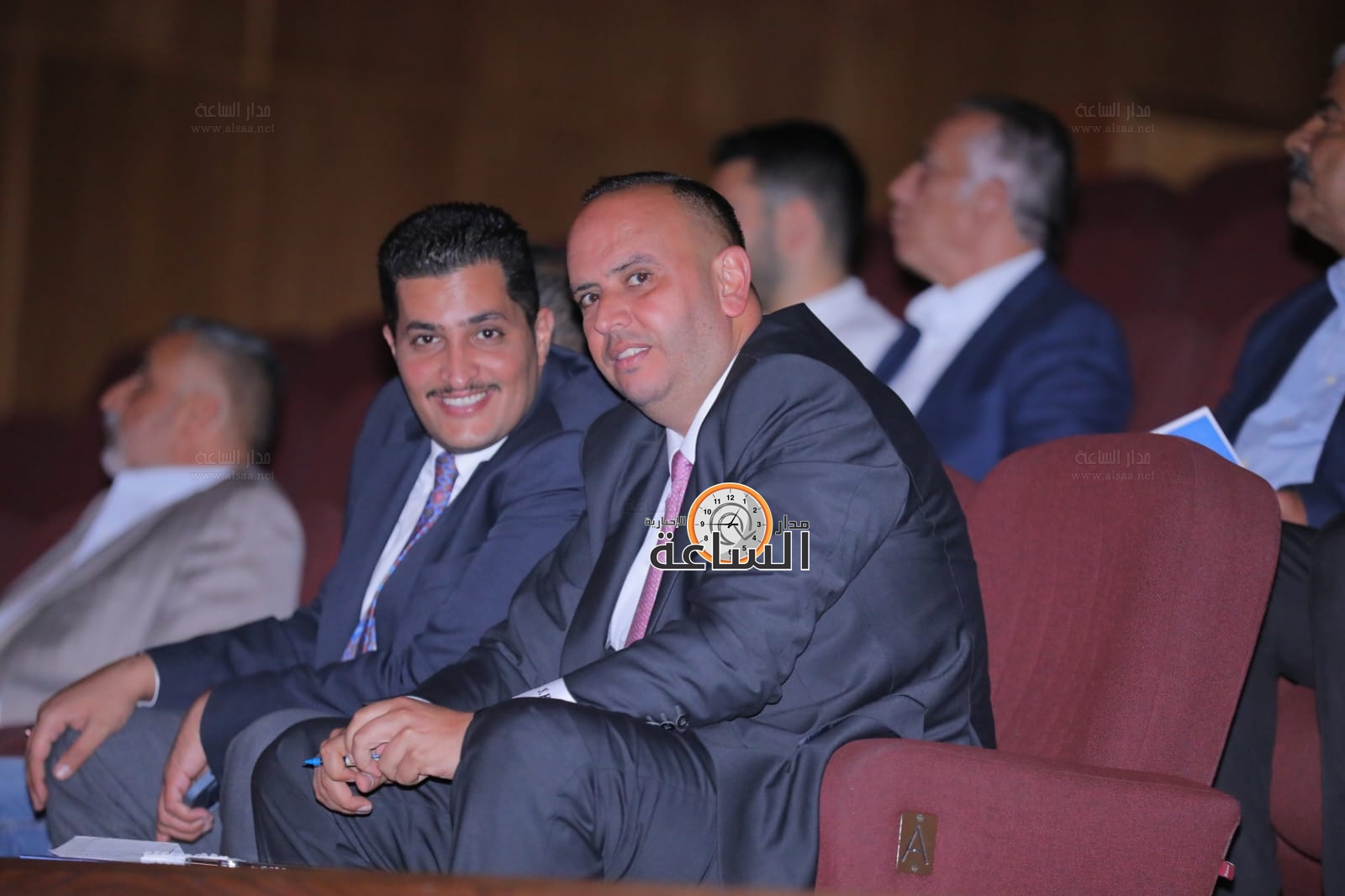 Madar Al-Saa Images 0.9221037861349525