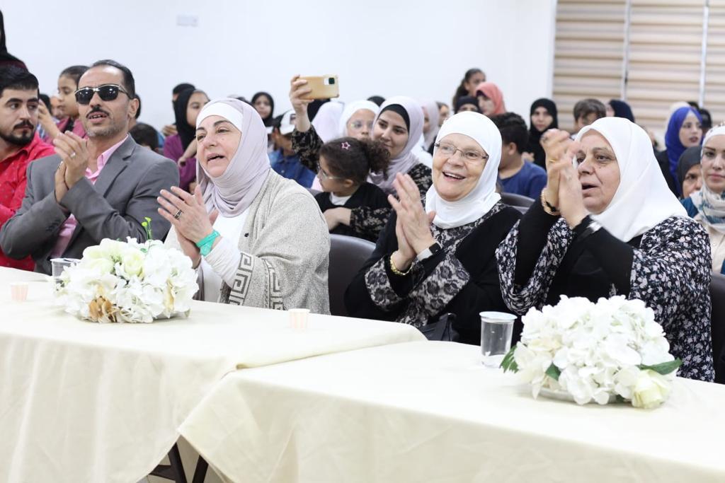 Madar Al-Saa Images 0.47263086980623403