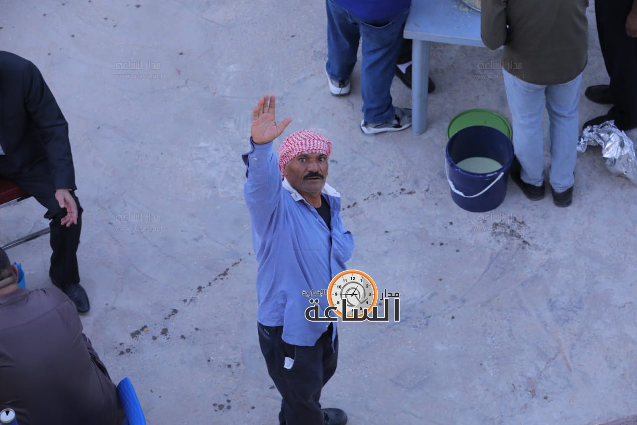 Madar Al-Saa Images 0.12054556402930583