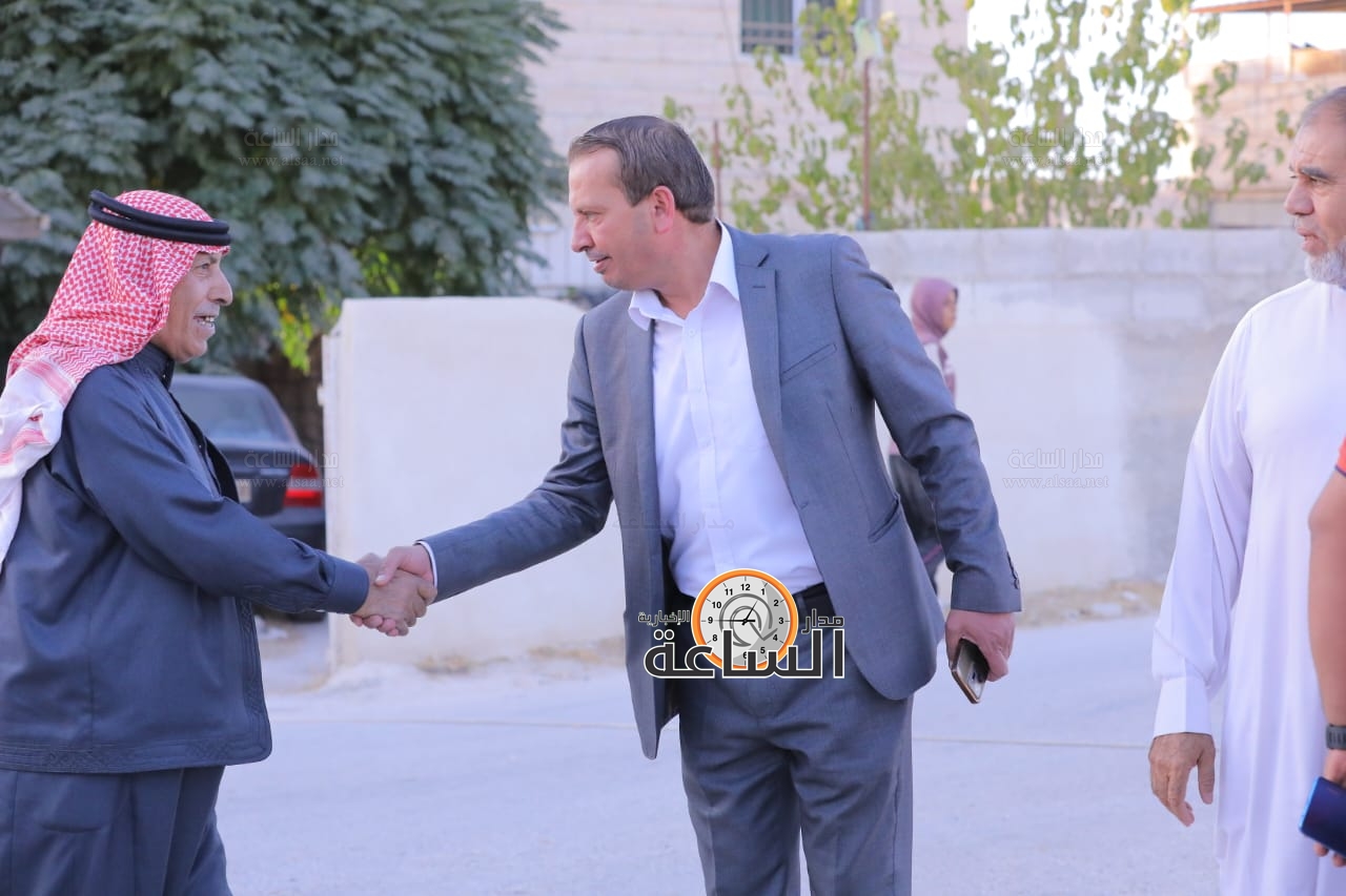 Madar Al-Saa Images 0.4980487813850094