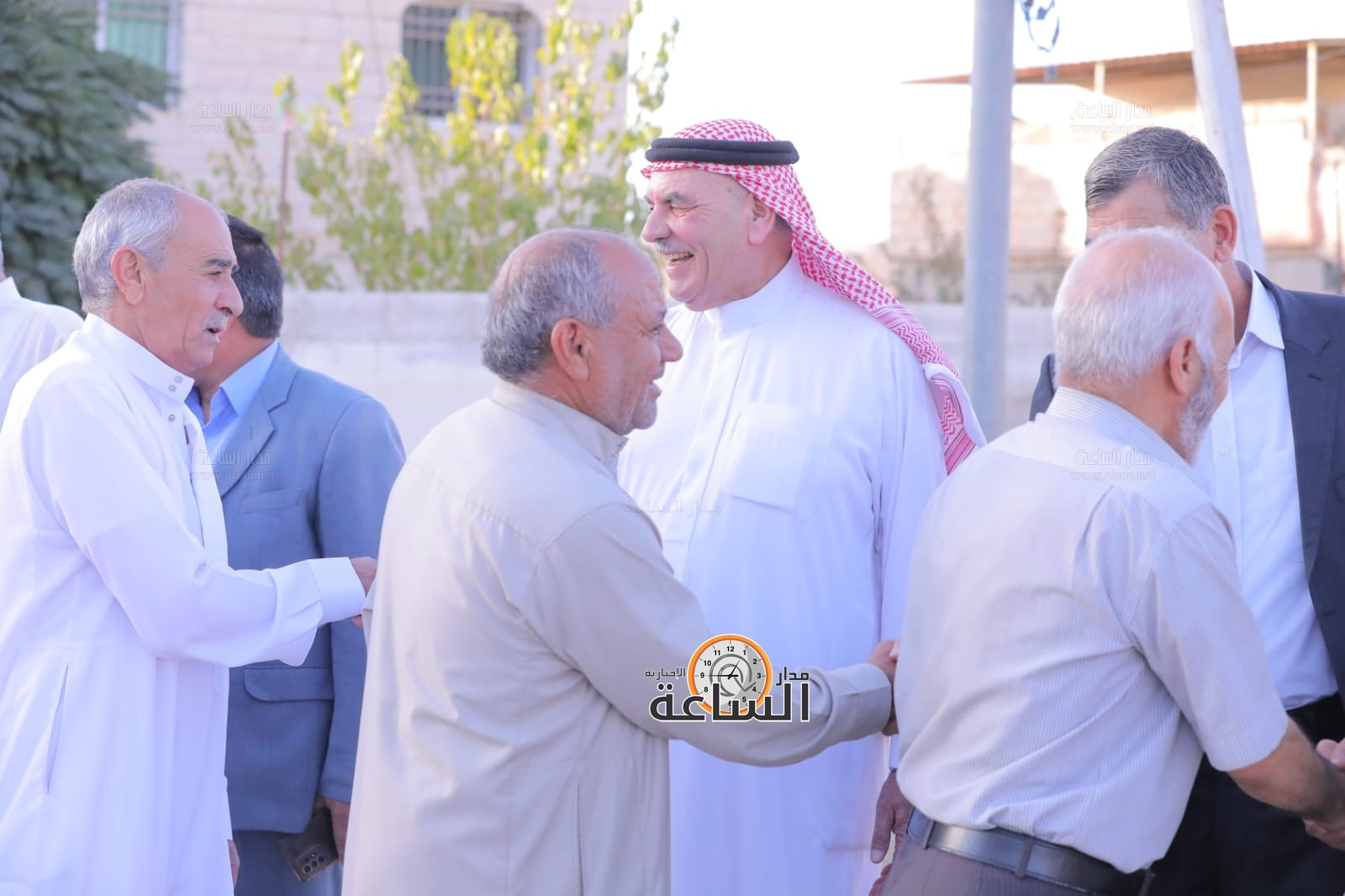 Madar Al-Saa Images 0.8610712944298728