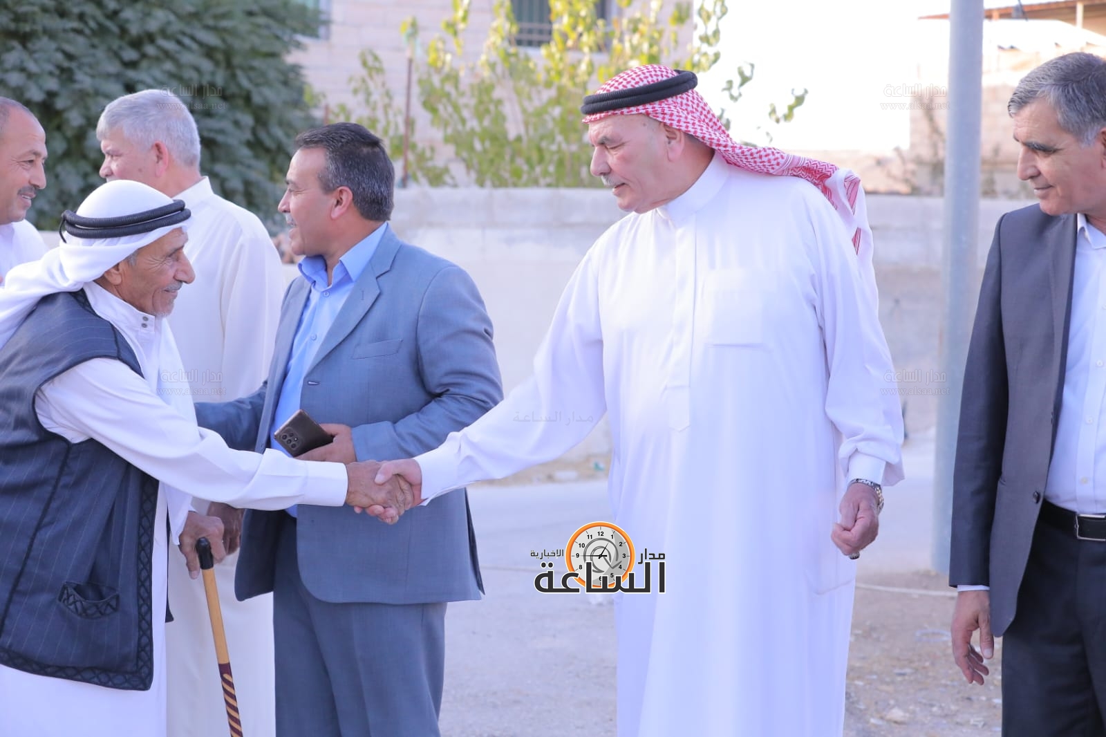 Madar Al-Saa Images 0.1310663663591729