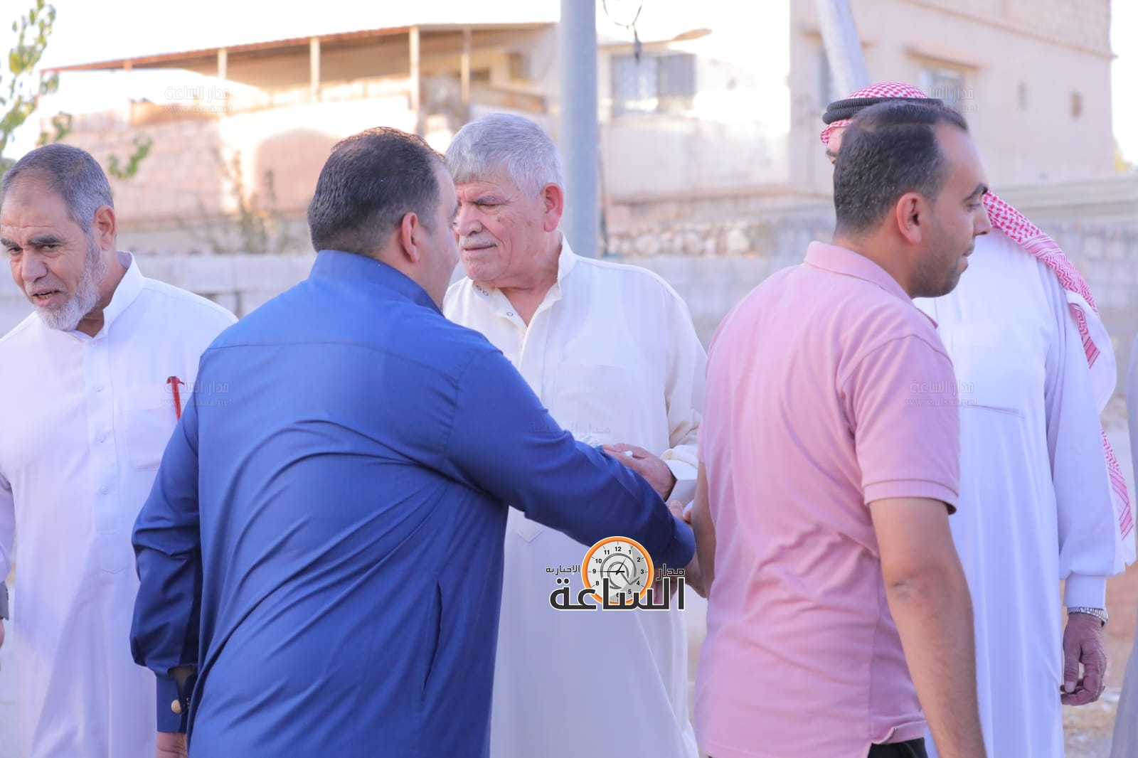 Madar Al-Saa Images 0.9234047793150784