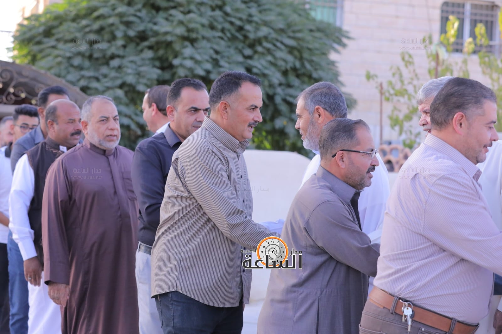 Madar Al-Saa Images 0.163446396324485